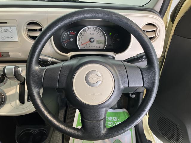 ミラココアココアＬ２ＷＤ　ＣＶＴ車　ＣＤ　ベンチシート　アイドリングストップ　電動格納ドアミラー　キーレスエントリー　リヤコーナーセンサー　マニュアルエアコン　パワステ　パワーウィンドウ（愛媛県）の中古車