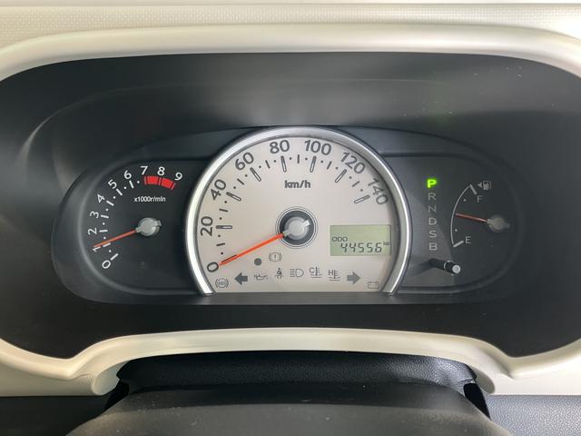 ミラココアココアＬ２ＷＤ　ＣＶＴ車　ＣＤ　ベンチシート　アイドリングストップ　電動格納ドアミラー　キーレスエントリー　リヤコーナーセンサー　マニュアルエアコン　パワステ　パワーウィンドウ（愛媛県）の中古車