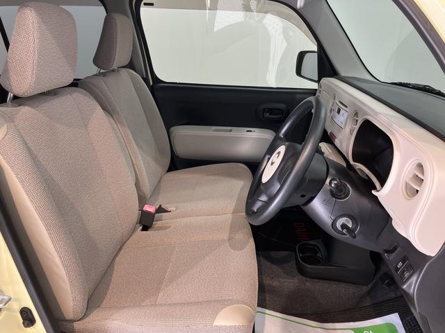 ミラココアココアＬ２ＷＤ　ＣＶＴ車　ＣＤ　ベンチシート　アイドリングストップ　電動格納ドアミラー　キーレスエントリー　リヤコーナーセンサー　マニュアルエアコン　パワステ　パワーウィンドウ（愛媛県）の中古車