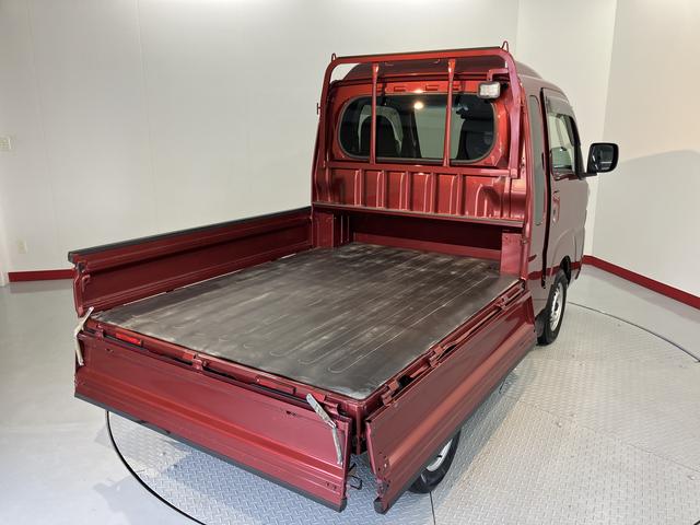 ハイゼットトラックジャンボエクストラ2WD 5速MT車 CD プッシュスタート アイドリングストップ 障害物センサー オートライト LEDヘッドライト キーフリーシステム 電動格納ドアミラー ドライブレコーダー(愛媛県)の中古車