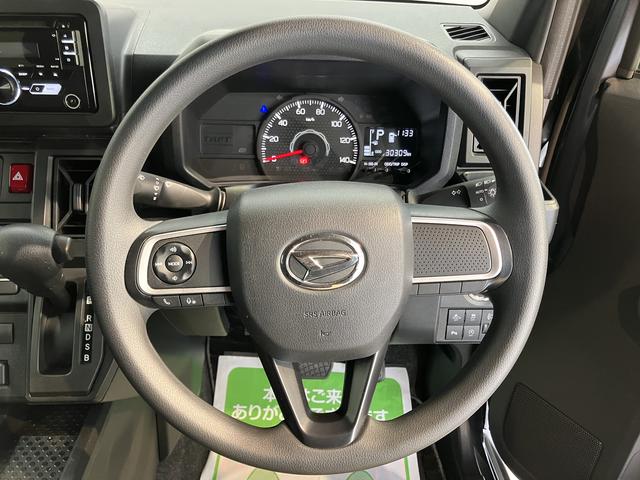 タフトＸＣＤ　プッシュスタート　アイドリングストップ　障害物センサー　オートライト　ＬＥＤヘッドライト　電動パーキング　電動格納ドアミラー　キーフリーシステム　サンルーフ　バックカメラ装着車（愛媛県）の中古車