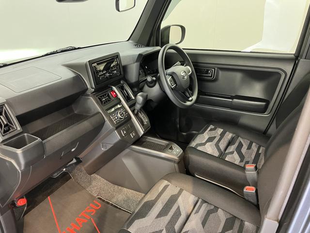 タフトＸＣＤ　プッシュスタート　アイドリングストップ　障害物センサー　オートライト　ＬＥＤヘッドライト　電動パーキング　電動格納ドアミラー　キーフリーシステム　サンルーフ　バックカメラ装着車（愛媛県）の中古車