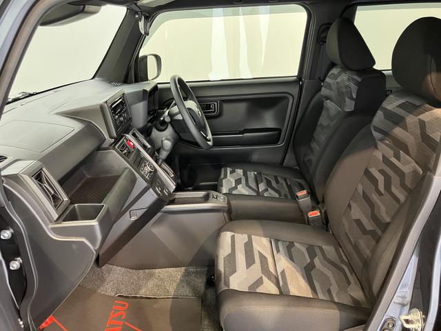 タフトＸＣＤ　プッシュスタート　アイドリングストップ　障害物センサー　オートライト　ＬＥＤヘッドライト　電動パーキング　電動格納ドアミラー　キーフリーシステム　サンルーフ　バックカメラ装着車（愛媛県）の中古車