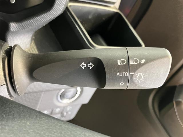 タフトＸＣＤ　プッシュスタート　アイドリングストップ　障害物センサー　オートライト　ＬＥＤヘッドライト　電動パーキング　電動格納ドアミラー　キーフリーシステム　サンルーフ　バックカメラ装着車（愛媛県）の中古車