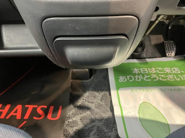 ハイゼットカーゴクルーズターボ純正ナビ　バックモニター　フルセグＴＶ　ＣＤ　ＤＶＤ　ＵＳＢ　Ｂｌｕｅｔｏｏｔｈ　マニュアルエアコン　パワステ　パワーウィンドウ　電動格納ドアミラー（愛媛県）の中古車