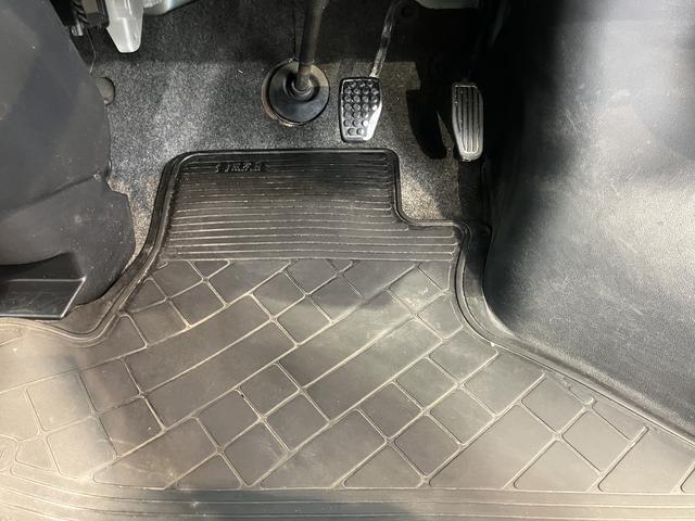 ハイゼットカーゴクルーズＳＡIIIＳＡＩＩＩ　２ＷＤ　ＡＴ車　ＣＤ　アイドリングストップ　マニュアルエアコン　パワステ　前席パワーウィンドウ　ＡＢＳ　キーレスエントリー　電動格納ドアミラー　ドライブレコーダー（愛媛県）の中古車