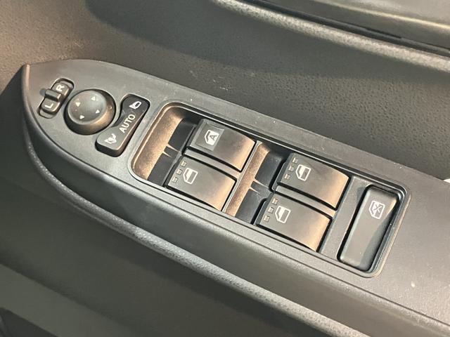 タントＸ純正ナビ　バックモニター　フルセグＴＶ　ＣＤ　ＤＶＤ　ＵＳＢ　Ｂｌｕｅｔｏｏｔｈ　ドラレコ　ＥＴＣ　左側電動スライドドア　オートライト　ＬＥＤヘッドライト　障害物センサー　電動パーキング（愛媛県）の中古車