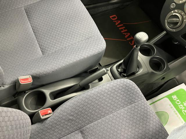 ミラＴＸ２ＷＤ　５ＭＴ　エアコン　パワステ　パワーウィンドウ（フロントのみ）　ＡＢＳ　エアバッグ　キーレスエントリー　ＣＤ（愛媛県）の中古車