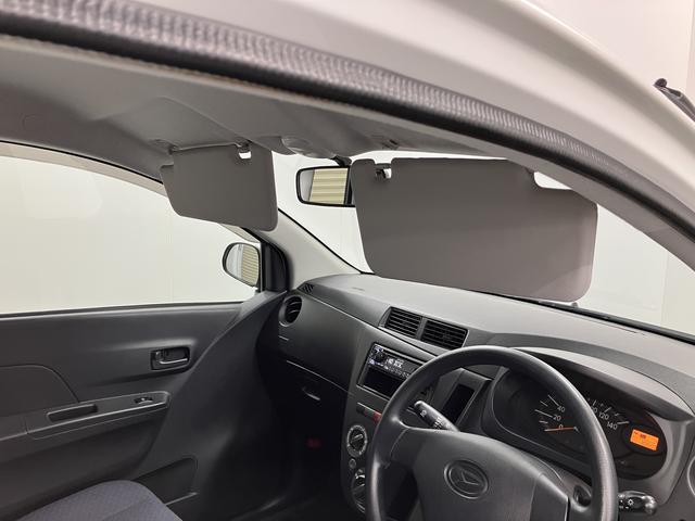 ミラＴＸ２ＷＤ　５ＭＴ　エアコン　パワステ　パワーウィンドウ（フロントのみ）　ＡＢＳ　エアバッグ　キーレスエントリー　ＣＤ（愛媛県）の中古車