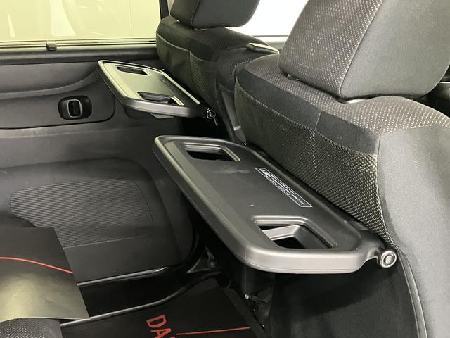 Ｎ−ＢＯＸＧ　ＳＳパッケージ両側電動スライドドア　メモリーナビ　フルセグＴＶ　ＥＴＣ車載器　オートライト　ディスチャージヘッドライト　フォグランプ　プッシュスタート　前席シートヒーター　オートエアコン　電動格納ドアミラー（愛媛県）の中古車