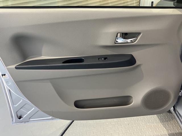 ミライースＸ２ＷＤ　アイドリングストップ車　盗難防止装置　純正ナビ　ＣＤ　ＵＳＢ　ワンセグＴＶ　電動格納ミラー　運転席・助手席エアバッグ（愛媛県）の中古車