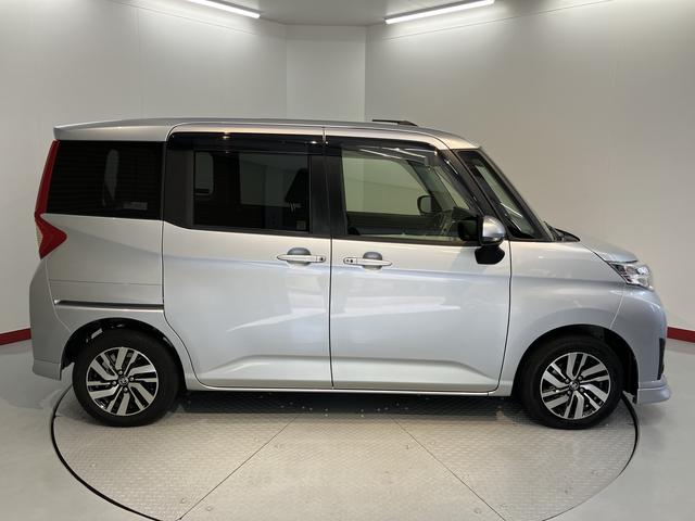 ルーミーカスタムＧ　Ｓプッシュスタート　両側電動スライドドア　アイドリングストップ車　オートライト　ＬＥＤヘッドライト　フロントフォグランプ　純正ナビ　ＣＤ　ＤＶＤ　フルセグＴＶ　ＳＤ　Ｂｌｕｅｔｏｏｔｈ　ＥＴＣ車載器（愛媛県）の中古車