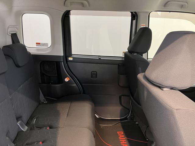 ルーミーカスタムＧ　Ｓプッシュスタート　両側電動スライドドア　アイドリングストップ車　オートライト　ＬＥＤヘッドライト　フロントフォグランプ　純正ナビ　ＣＤ　ＤＶＤ　フルセグＴＶ　ＳＤ　Ｂｌｕｅｔｏｏｔｈ　ＥＴＣ車載器（愛媛県）の中古車