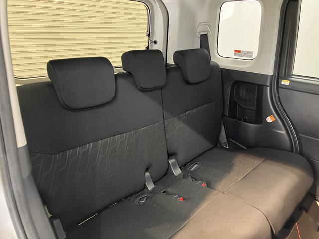 ルーミーカスタムＧ　Ｓプッシュスタート　両側電動スライドドア　アイドリングストップ車　オートライト　ＬＥＤヘッドライト　フロントフォグランプ　純正ナビ　ＣＤ　ＤＶＤ　フルセグＴＶ　ＳＤ　Ｂｌｕｅｔｏｏｔｈ　ＥＴＣ車載器（愛媛県）の中古車