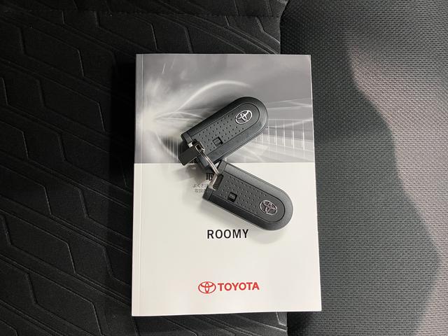 ルーミーカスタムＧ　Ｓプッシュスタート　両側電動スライドドア　アイドリングストップ車　オートライト　ＬＥＤヘッドライト　フロントフォグランプ　純正ナビ　ＣＤ　ＤＶＤ　フルセグＴＶ　ＳＤ　Ｂｌｕｅｔｏｏｔｈ　ＥＴＣ車載器（愛媛県）の中古車