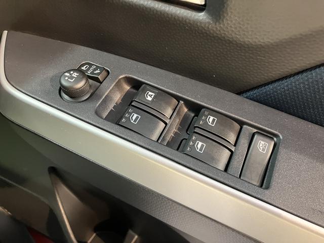 トールカスタムG2WD プッシュスタート 両側電動スライドドア アイドリングストップ車 コーナーセンサー オートライト LEDヘッドライト フロントフォグランプ 電動パーキングブレーキ オートブレーキホールド(愛媛県)の中古車