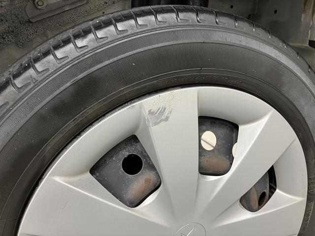 ムーヴコンテＸ　リミテッド２ＷＤ　ベンチシート　アイドリングストップ車　ハロゲンヘッドライト　盗難防止装置　純正ＣＤデッキ　ＣＤ　ＡＭ　ＦＭ　オートエアコン　運転席・助手席エアバッグ　電動格納ミラー　現状車（愛媛県）の中古車