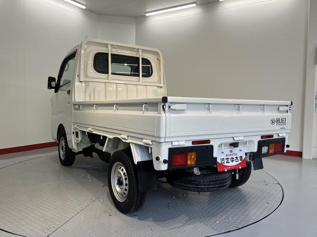 ハイゼットトラックスタンダード2WD マニュアル車 ハロゲンヘッドライト コーナーセンサー アイドリングストップ車 オートライト オートマチックハイビーム マニュアルエアコン 運転席・助手席エアバッグ AM FM(愛媛県)の中古車