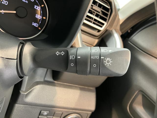 ムーヴＧプッシュスタート　片側電動スライドドア　コーナーセンサー　アイドリングストップ車　オートライト　オートマチックハイビーム　ベンチシート　ＬＥＤヘッドライト　フロントフォグランプ　電動パーキングブレーキ（愛媛県）の中古車