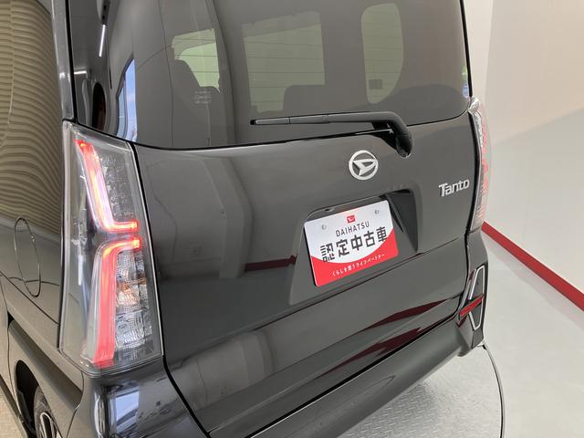 タントカスタムＸプッシュスタート　両側電動スライドドア　コーナーセンサー　アイドリングストップ車　オートライトオートマチックハイビーム　ＬＥＤヘッドライト　フロントフォグランプ　純正ナビ　ＣＤ　ＤＶＤ　フルセグＴＶ（愛媛県）の中古車