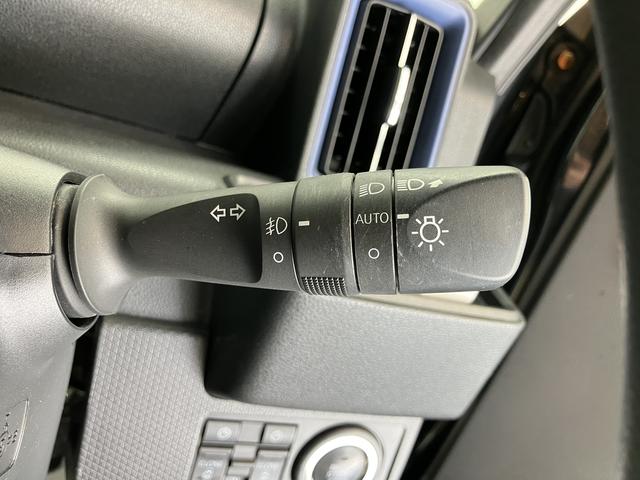 タントカスタムＸプッシュスタート　両側電動スライドドア　コーナーセンサー　アイドリングストップ車　オートライトオートマチックハイビーム　ＬＥＤヘッドライト　フロントフォグランプ　純正ナビ　ＣＤ　ＤＶＤ　フルセグＴＶ（愛媛県）の中古車