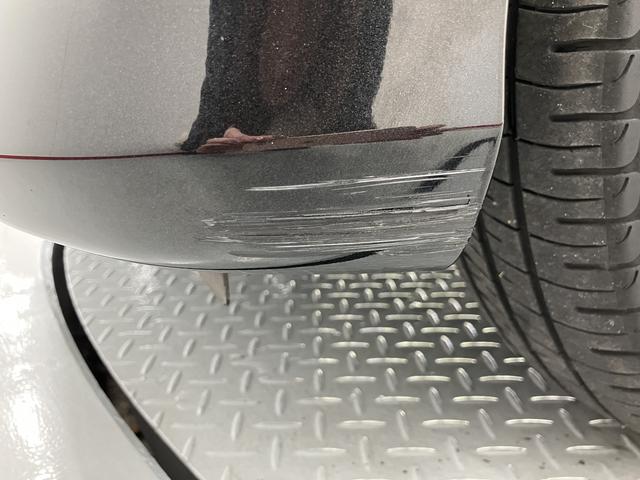 タントカスタムＸプッシュスタート　両側電動スライドドア　コーナーセンサー　アイドリングストップ車　オートライトオートマチックハイビーム　ＬＥＤヘッドライト　フロントフォグランプ　純正ナビ　ＣＤ　ＤＶＤ　フルセグＴＶ（愛媛県）の中古車