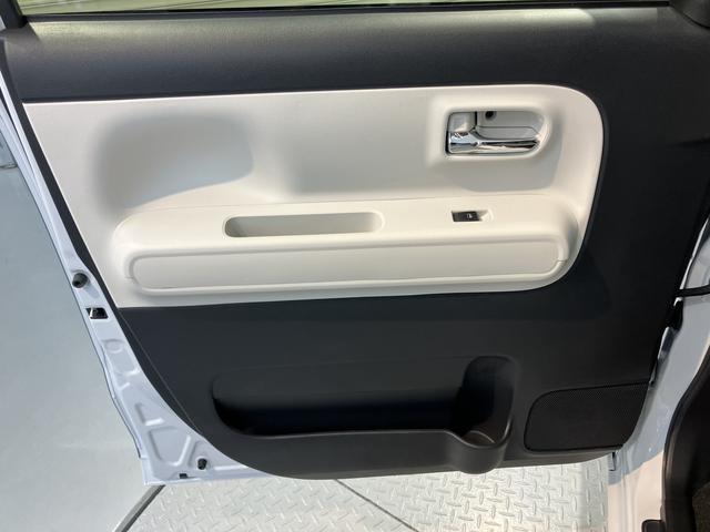 ムーヴキャンバスストライプスＧディスプレイオーディオ　パノラマモニター　フルセグＴＶ　ＵＳＢ　Ｂｌｕｅｔｏｏｔｈ　両側電動スライドドア　障害物センサー　前席シートヒーター　オートライト　ＬＥＤヘッドライト　電動パーキング（愛媛県）の中古車