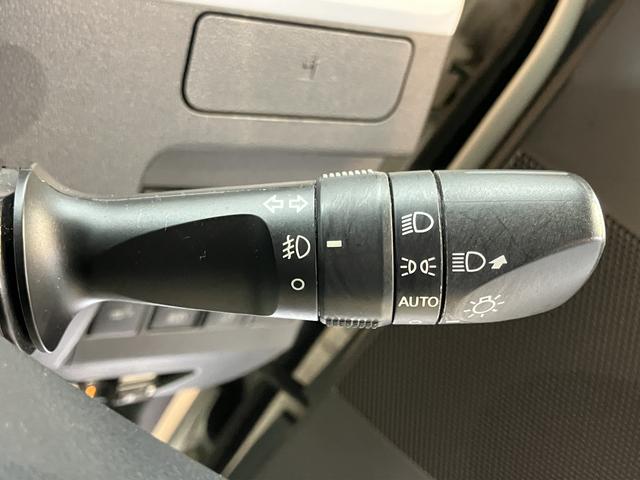 タントカスタムＲＳ　トップエディションＶＳ　ＳＡIII純正ナビ　パノラマモニター　フルセグＴＶ　ＣＤ　ＤＶＤ　ＵＳＢ　Ｂｌｕｅｔｏｏｔｈ　ＥＴＣ　両側電動スライドドア　前席シートヒーター　オートライト　ＬＥＤヘッドライト　アイドリングストップ　キーフリー（愛媛県）の中古車