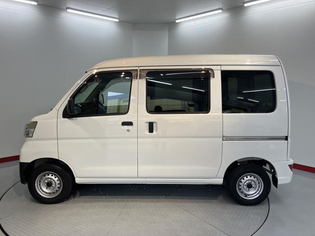 ハイゼットカーゴデラックスＳＡIII２ＷＤ　ＡＴ車　ラジオ　ドライブレコーダー　ＬＥＤヘッドライト　マニュアルエアコン　パワステ　前席パワーウィンドウ　ＡＢＳ　キーレスエントリー（愛媛県）の中古車