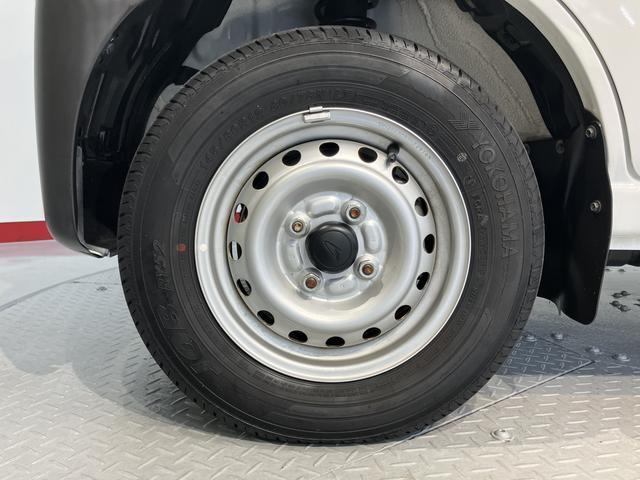 ハイゼットカーゴデラックスＳＡIII２ＷＤ　ＡＴ車　ラジオ　ドライブレコーダー　ＬＥＤヘッドライト　マニュアルエアコン　パワステ　前席パワーウィンドウ　ＡＢＳ　キーレスエントリー（愛媛県）の中古車