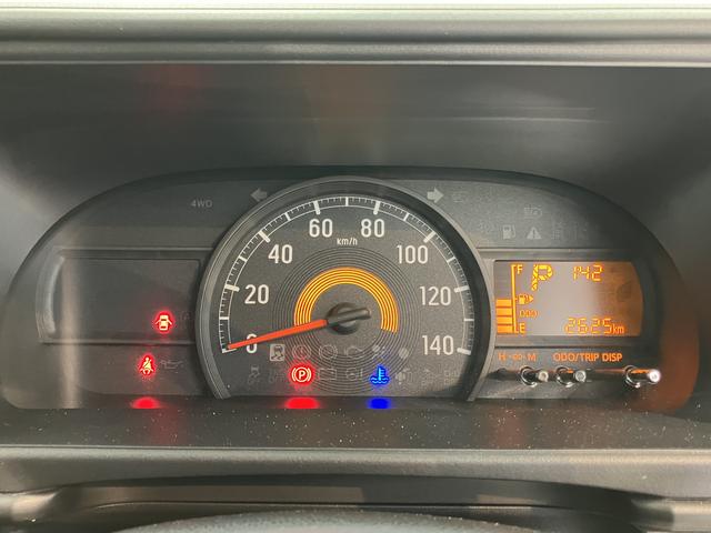 ハイゼットカーゴデラックスＳＡIII２ＷＤ　ＡＴ車　ラジオ　ドライブレコーダー　ＬＥＤヘッドライト　マニュアルエアコン　パワステ　前席パワーウィンドウ　ＡＢＳ　キーレスエントリー（愛媛県）の中古車