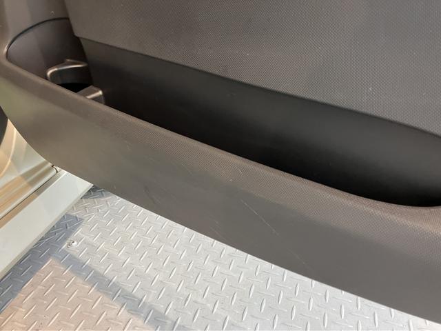 ムーヴカスタム　Ｘリミテッド純正ナビ　バックモニター　ワンセグＴＶ　ＣＤ　ＵＳＢ　オートライト　ＬＥＤヘッドライト　プッシュスタート　アイドリングストップ　電動格納ドアミラー　キーフリーシステム　純正アルミホイール（愛媛県）の中古車