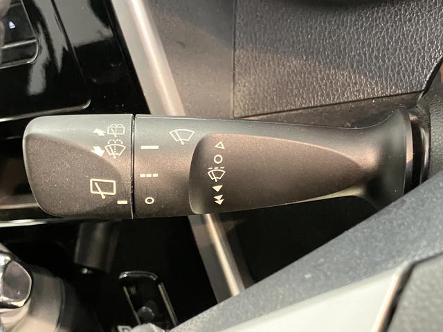 トールカスタムＧ　ターボ　ＳＡII純正ナビ　フルセグＴＶ　ＣＤ　ＤＶＤ　ＵＳＢ　Ｂｌｕｅｔｏｏｔｈ　ＥＴＣ　後席モニター　両側電動スライドドア　プッシュスタート　アイドリングストップ　オートライト　ＬＥＤヘッドライト　キーフリー（愛媛県）の中古車