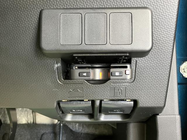 トールカスタムＧ　ＳＡII純正ナビ　バックモニター　フルセグＴＶ　ＣＤ　ＤＶＤ　ＵＳＢ　Ｂｌｕｅｔｏｏｔｈ　ＥＴＣ　両側電動スライドドア　オートクルーズコントロール　オートライト　ＬＥＤヘッドライト　電動格納ドアミラー（愛媛県）の中古車