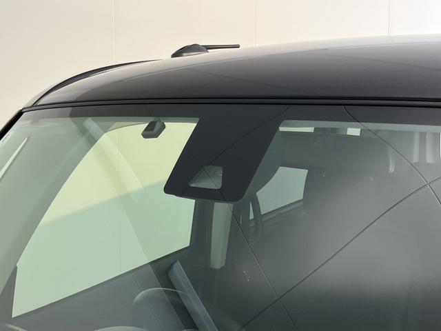 トールカスタムＧ　ＳＡII純正ナビ　バックモニター　フルセグＴＶ　ＣＤ　ＤＶＤ　ＵＳＢ　Ｂｌｕｅｔｏｏｔｈ　ＥＴＣ　両側電動スライドドア　オートクルーズコントロール　オートライト　ＬＥＤヘッドライト　電動格納ドアミラー（愛媛県）の中古車