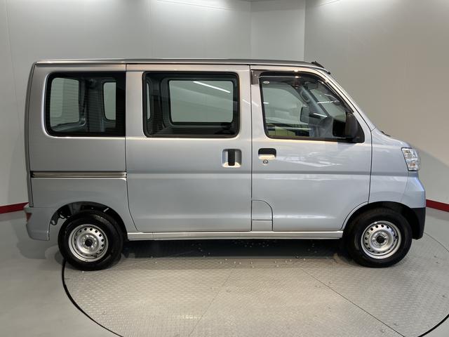 ハイゼットカーゴスペシャル４ＷＤ　ＭＴ車　エアコン　パワステ　ＡＢＳ　純正ＣＤ　両側スライドドア　運転席助手席エアバッグ　標準ルーフ車（愛媛県）の中古車