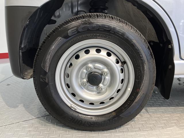 ハイゼットカーゴスペシャル４ＷＤ　ＭＴ車　エアコン　パワステ　ＡＢＳ　純正ＣＤ　両側スライドドア　運転席助手席エアバッグ　標準ルーフ車（愛媛県）の中古車