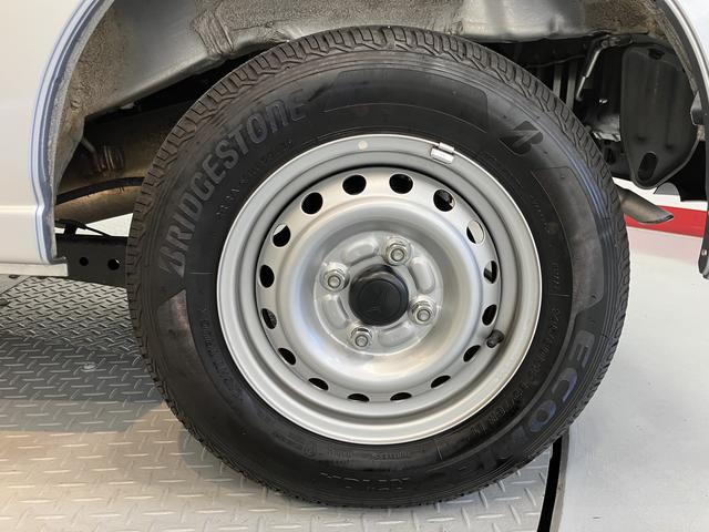 ハイゼットカーゴスペシャル４ＷＤ　ＭＴ車　エアコン　パワステ　ＡＢＳ　純正ＣＤ　両側スライドドア　運転席助手席エアバッグ　標準ルーフ車（愛媛県）の中古車