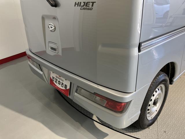 ハイゼットカーゴスペシャル４ＷＤ　ＭＴ車　エアコン　パワステ　ＡＢＳ　純正ＣＤ　両側スライドドア　運転席助手席エアバッグ　標準ルーフ車（愛媛県）の中古車