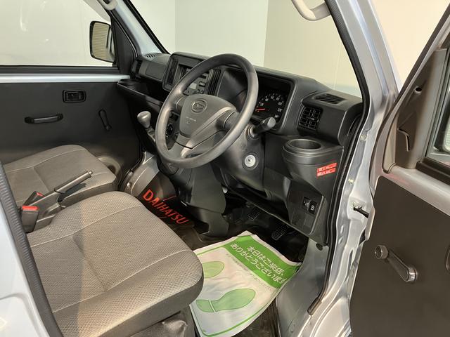 ハイゼットカーゴスペシャル４ＷＤ　ＭＴ車　エアコン　パワステ　ＡＢＳ　純正ＣＤ　両側スライドドア　運転席助手席エアバッグ　標準ルーフ車（愛媛県）の中古車