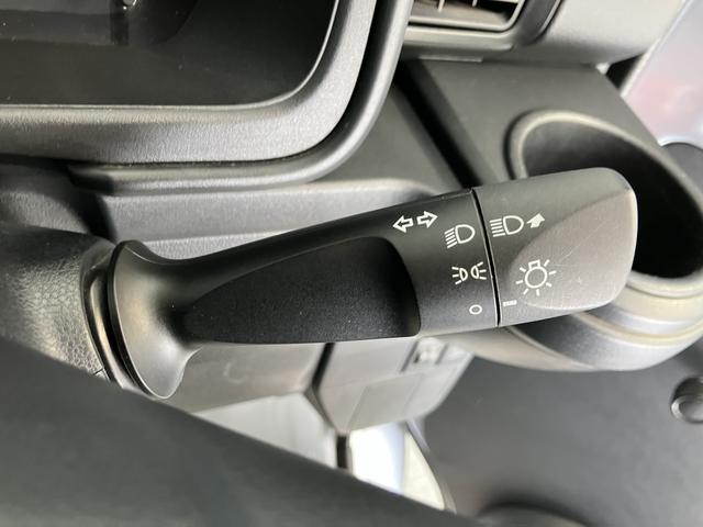 ハイゼットカーゴスペシャル４ＷＤ　ＭＴ車　エアコン　パワステ　ＡＢＳ　純正ＣＤ　両側スライドドア　運転席助手席エアバッグ　標準ルーフ車（愛媛県）の中古車