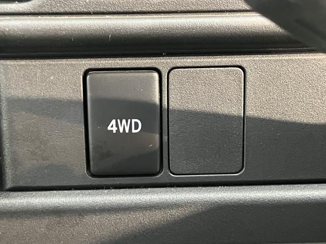 ハイゼットカーゴスペシャル４ＷＤ　ＭＴ車　エアコン　パワステ　ＡＢＳ　純正ＣＤ　両側スライドドア　運転席助手席エアバッグ　標準ルーフ車（愛媛県）の中古車