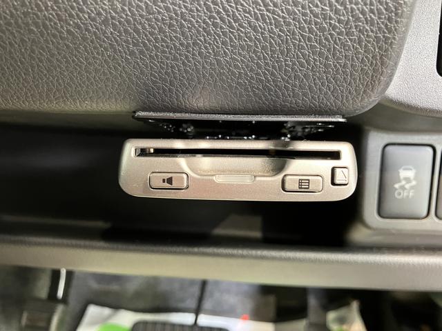 eKカスタムTセーフティパッケージベンチシート アイドリングストップ車 運転席シートヒーター オートライト ディスチャージヘッドライト フロントフォグランプ オートハイビーム 社外メモリーナビ CD DVD USB Bluetooth(愛媛県)の中古車