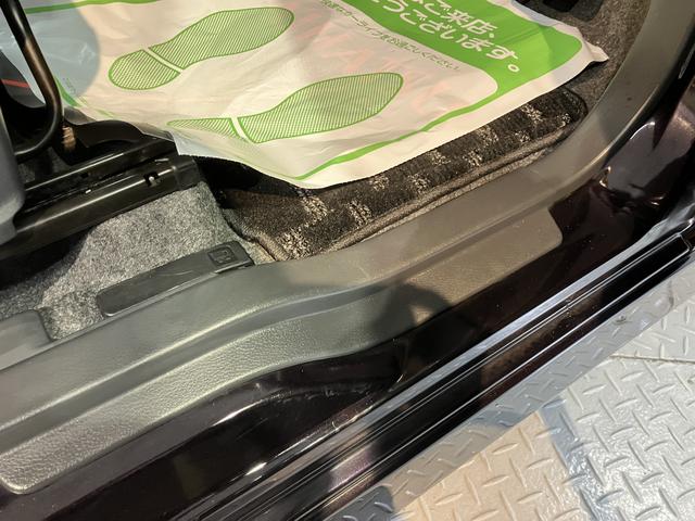 スペーシアカスタムＴＳ２ＷＤ　ベンチシート　オートライト　ディスチャージヘッドライト　フロントフォグランプ　アイドリングストップ車　両側電動スライドドア　社外メモリーナビ　ＣＤ　ＤＶＤ　ＵＳＢ　ワンセグＴＶ　ＥＴＣ車載器（愛媛県）の中古車