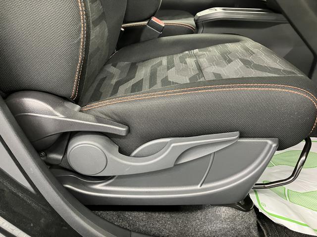 タフトＧターボ純正ナビ　パノラマモニター　フルセグＴＶ　ＣＤ　ＤＶＤ　ＵＳＢ　Ｂｌｕｅｔｏｏｔｈ　クルーズコントロール　オートライト　ＬＥＤヘッドライト　前席シートヒーター　プッシュスタート　アイドリングストップ（愛媛県）の中古車