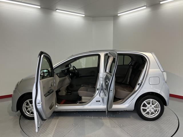 ミライースＸ　ＳＡ２ＷＤ　ＣＶＴ車　ＣＤ　ラジオ　社外ＥＴＣ　アイドリングストップ　マニュアルエアコン　パワステ　パワーウィンドウ　電動格納ドアミラー　キーレスエントリー（愛媛県）の中古車