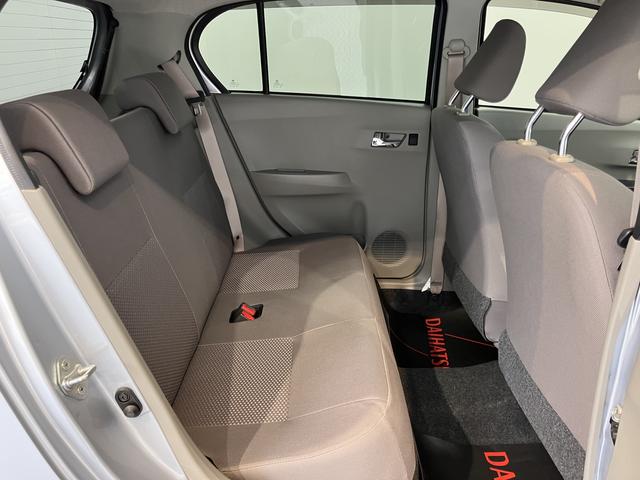 ミライースＸ　ＳＡ２ＷＤ　ＣＶＴ車　ＣＤ　ラジオ　社外ＥＴＣ　アイドリングストップ　マニュアルエアコン　パワステ　パワーウィンドウ　電動格納ドアミラー　キーレスエントリー（愛媛県）の中古車