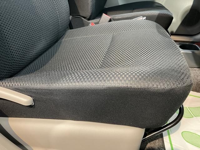 ミライースＸ　リミテッドＳＡ２ＷＤ　ハロゲンヘッドライト　アイドリングストップ車　盗難防止装置　純正ナビ　ＣＤ　ＤＶＤ　フルセグＴＶ　ＳＤ　Ｂｌｕｅｔｏｏｔｈ　ＵＳＢ　純正ＥＴＣ車載器　純正アルミホイール　前後ドライブレコーダー（愛媛県）の中古車