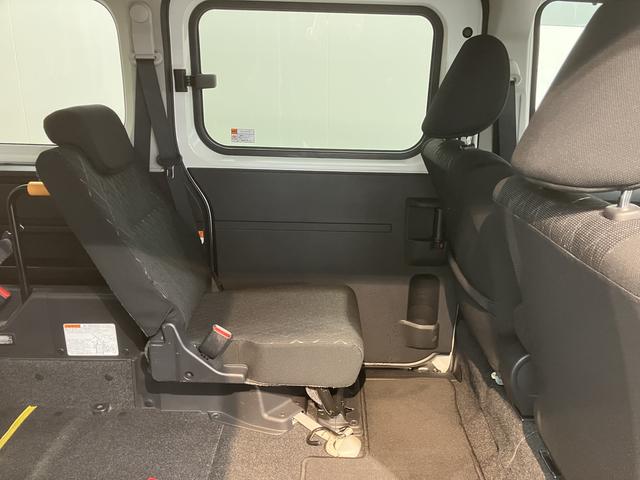 アトレースローパープッシュスタート　両側電動スライドドア　コーナーセンサー　アイドリングストップ車　オートライト　ＬＥＤヘッドライト　フロントフォグランプ　盗難防止装置　純正ＣＤチューナー　ＣＤ　ＵＳＢ　ＡＵＸ（愛媛県）の中古車