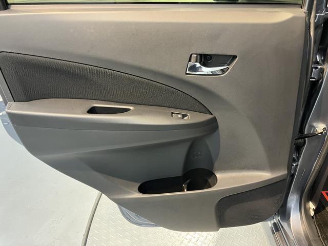 ムーヴカスタム　ＲＳ　ＳＡ社外ナビ　フルセグＴＶ　ＣＤ　ＤＶＤ　ＵＳＢ　Ｂｌｕｅｔｏｏｔｈ　プッシュスタート　アイドリングストップ　オートライト　ＬＥＤヘッドライト　ベンチシート　電動格納ドアミラー　キーフリーシステム（愛媛県）の中古車